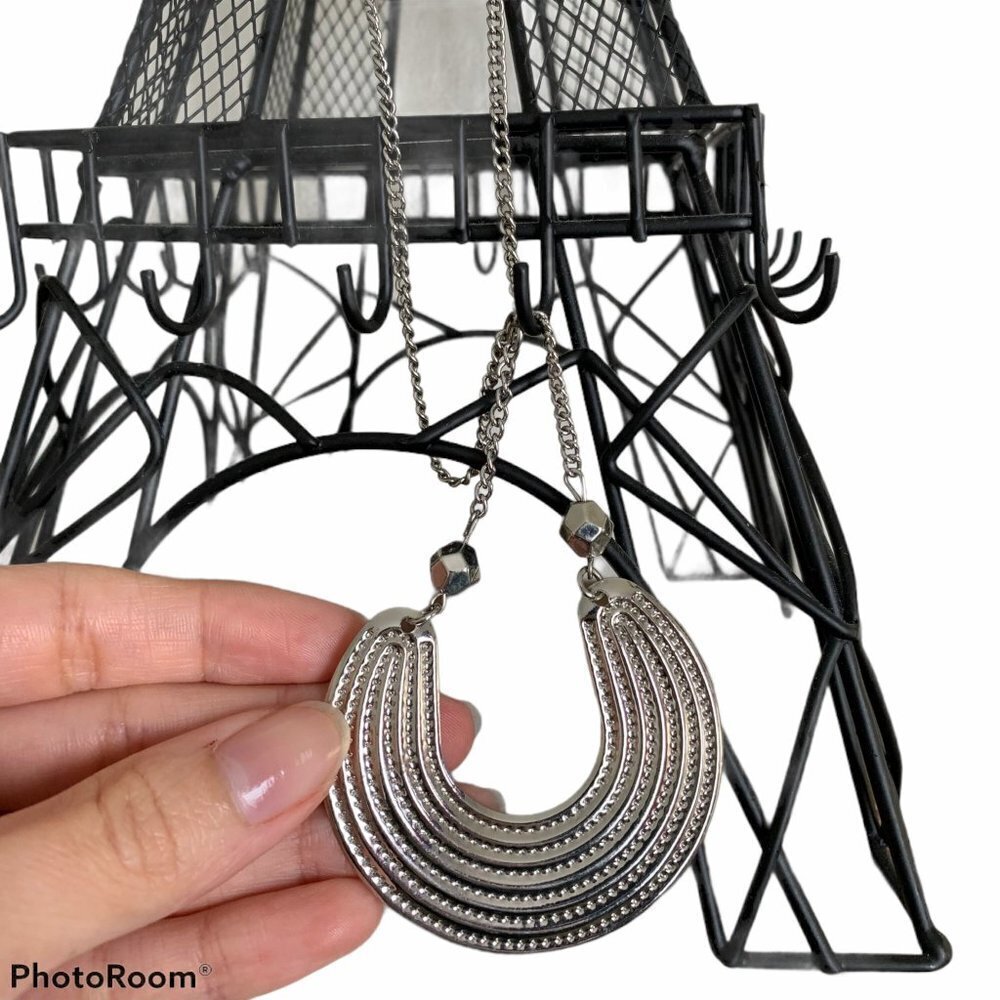 Long Chain Fashion Jewelry in Silver Metal